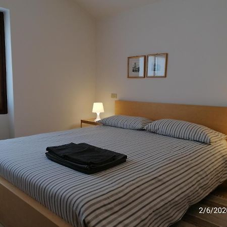 Casa Avezza Lägenhet Omegna Exteriör bild