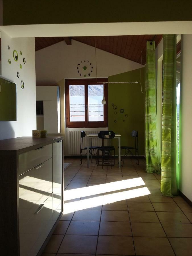 Casa Avezza Lägenhet Omegna Exteriör bild