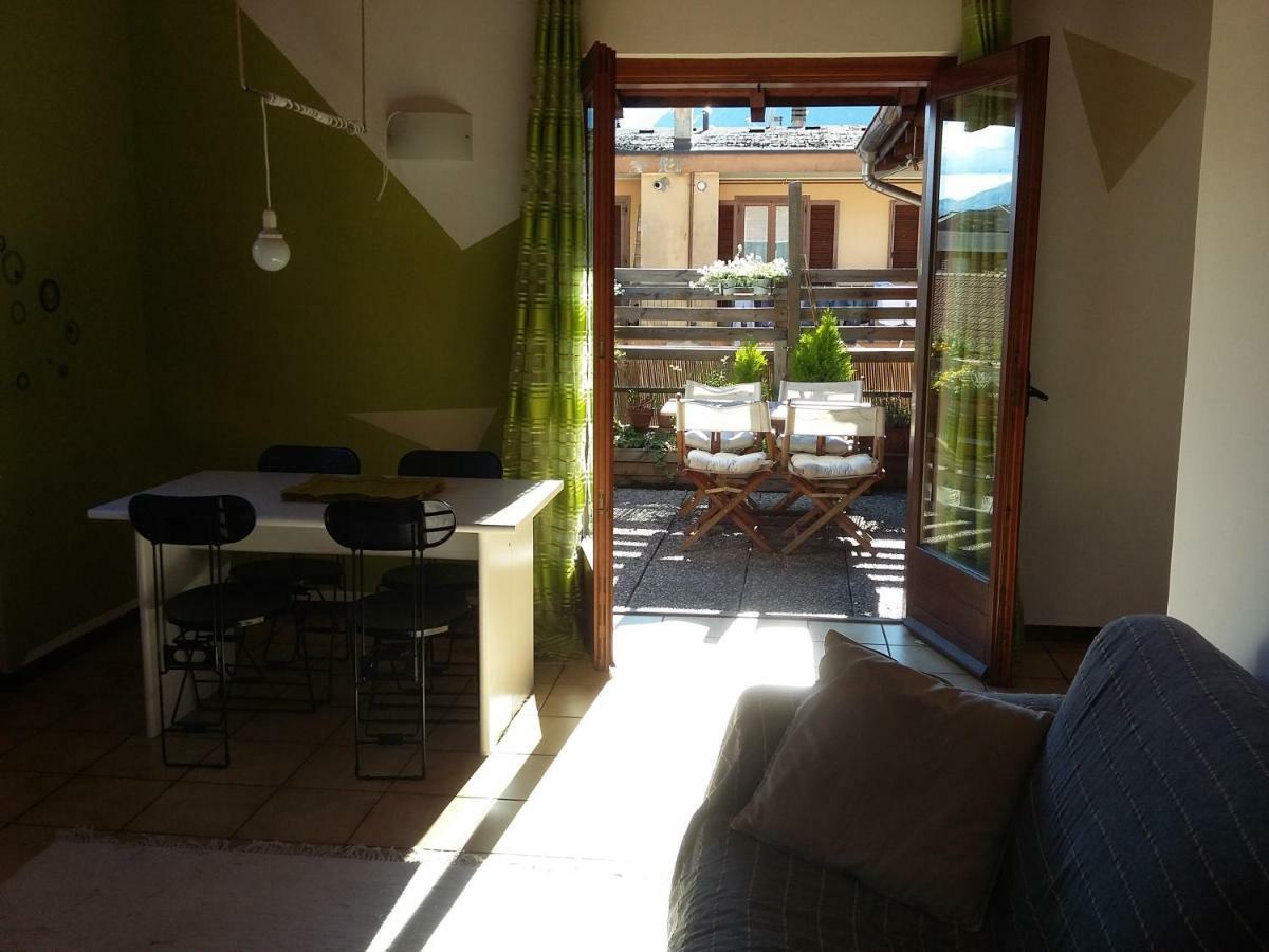 Casa Avezza Lägenhet Omegna Exteriör bild
